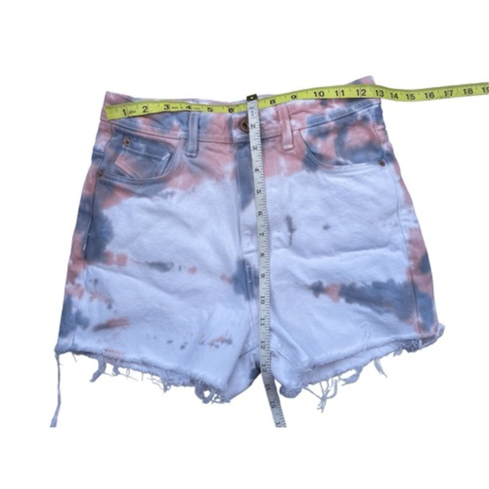 Zara Trafaluc Tie Dye High Rise Denim Shorts Pink Blue White Raw Hem Size 2 - Picture 4 of 6